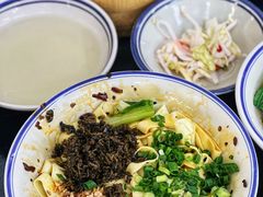 -万三面馆(青龙正街太古里店)