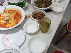 -渝是乎川渝小炒(龙旗购物中心店)