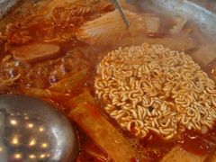 辛拉面-喇喇排骨火锅·传统韩式脊骨汤(望京西园总店)