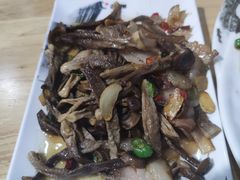 -茂县小辣椒川菜馆-羌家铜锅土火锅