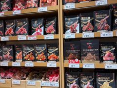 -良品铺子(白云新世界店)