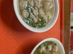 -张阿三馄饨店
