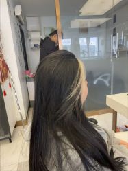 -镁连社·美联社