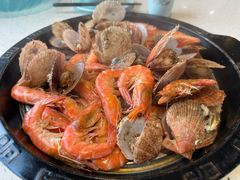 老灶蒸汽海鲜锅-巧克力渔家.小船海鲜家常菜(万平口店)