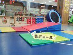 -红黄蓝早教(西海岸旗舰中心)