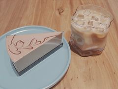 -Punchline Coffee&Roaster(同济大学店)