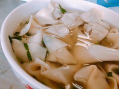 -周震馄饨