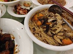-山明水秀大饭店