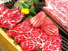 -铭牛烧肉·和牛海鲜自助(高新月牙湖店)