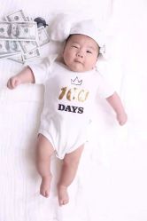-现代经典婚纱摄影