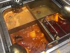 -海底捞火锅(武胜路凯德广场店)