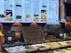-百味地锅鸡(财校分店)