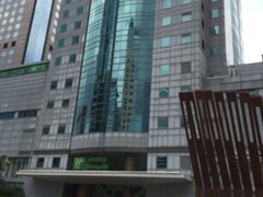 -上海浦东假日酒店