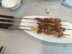 -汗腾格里·风味餐厅(新疆驻京办店)