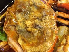 -虾弄弄海派小龙虾·牛羊蝎子火锅