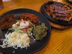 -Pistolera Mexican Cantina女枪手墨西哥餐厅(碧云路店)