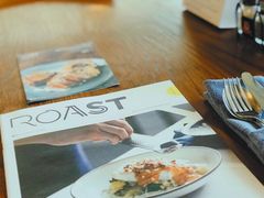 -ROAST coffee & eatery