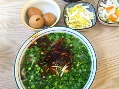 -德元兰州纯汤牛肉面(深圳首店)