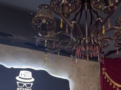 -荒岛实景沉浸密室(江汉路1店)
