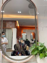 -岳灵生发养发馆