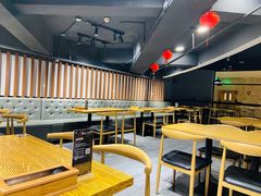 大堂-吴草鸡爪오초닭발韩食堂(融恒盈嘉中心店)