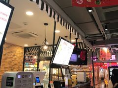 -鹿客西街(欧乐时尚广场店)