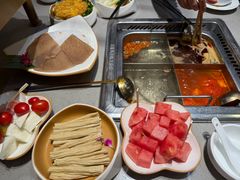 -海底捞火锅(高新万达店)