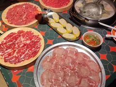 -南城十里潮汕鲜牛火锅·鲜虾生滚粥(融汇老商埠店)