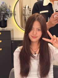 -SWANK SALON