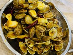 -江城燕子大排档(江汉路步行街店)