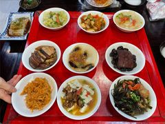 -蓝田九大碗民俗食府(蓝田店)