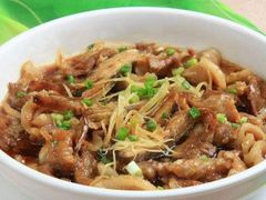咸鱼蒸腩肉-源海渔村·现捞海鲜(大角湾店)