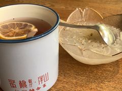 -蜜桃餐厅·伴山(湖滨商业街店)