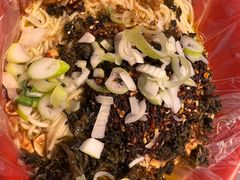 -中东大市场美食城