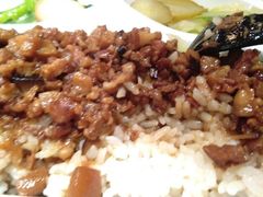 卤肉饭-散德行小酒馆