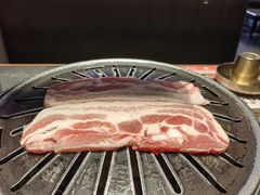 -草家酱蟹炭火烤肉店(珲春南路二店)