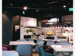 大堂-半山腰·云南菜(侨福芳草地店)