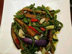 -石锅鱼府(二分店)