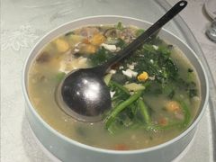 -花溪雨·森林餐厅(石基店)