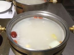 -小天鹅戴斯酒店鲸鲨百汇创作料理