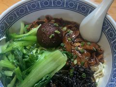 -沪西老弄堂面馆(定西路店)