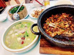 -鹊华居·地道鲁菜·海鲜·融合味(大明湖店)