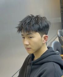 -尤司男士国潮理发馆