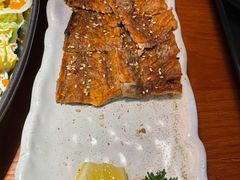 盐烤三文鱼皮-鳗鱼家·深夜食堂(军博店)