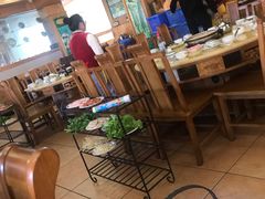 -东巴谷野生菌火锅餐厅
