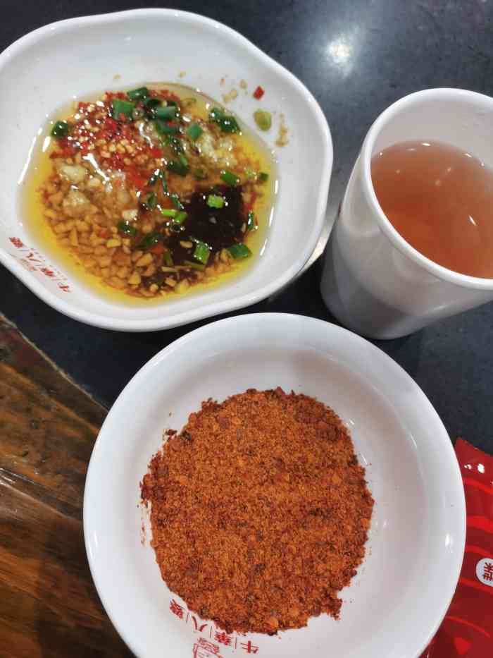 陈小岭创业麻辣烫(蓬安店)-"乐山著名串串,在成都开了分店,没想到居然