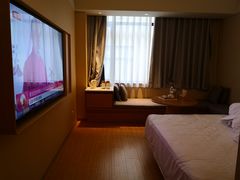 -全季酒店(上海徐家汇肇嘉浜路店)