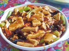 -何适山庄 ·可团建(水长城P2停车场店)