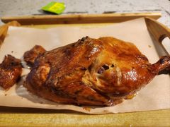 土窑大公鸡-破瓦寒窑·地摊烤羊排