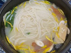 -桥香园过桥米线(国贸店)